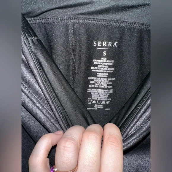 Serra Faux Leather Leggings / Wet Look Leggings Size Small - Picture 4 of 7